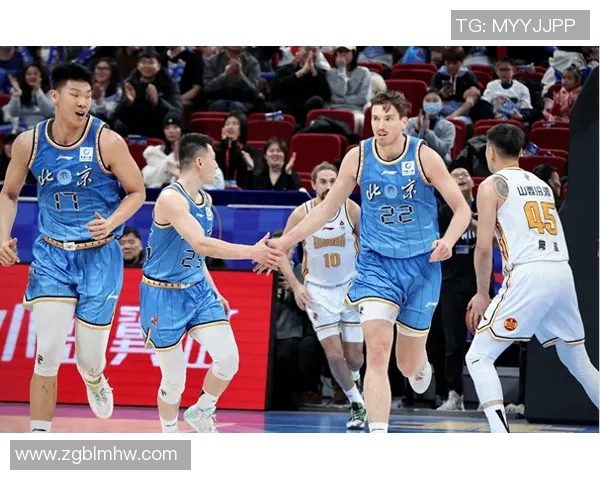 南京篮球队在联合会杯积分榜中以83分稳居第一位置表现亮眼